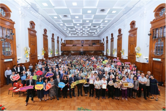 去香港留學(xué)要多少GPA，香港的大學(xué)對GPA要求是多少？