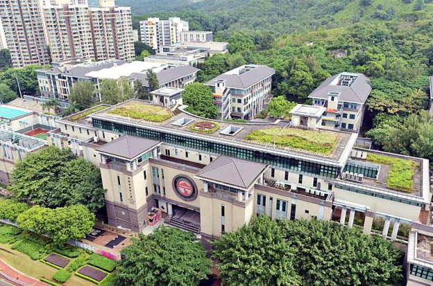 香港嶺南大學招收內(nèi)地高考生的分數(shù)是多少？